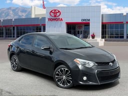 2016 Toyota Corolla thumbnail 1