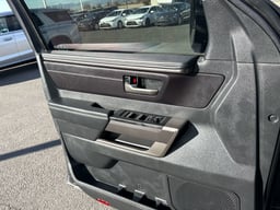 2024 Toyota Tundra 4WD thumbnail 12