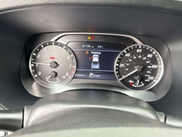 2022 Nissan Frontier thumbnail 25