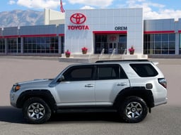 2022 Toyota 4Runner thumbnail 6