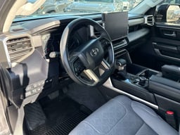 2024 Toyota Tundra 4WD thumbnail 10