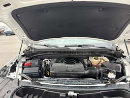 2024 Chevrolet Tahoe thumbnail 9