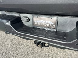 2024 Toyota Tundra 4WD thumbnail 15