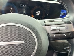 2024 Hyundai Kona thumbnail 25