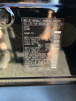 2015 Nissan Rogue thumbnail 27