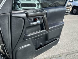 2022 Toyota 4Runner thumbnail 19