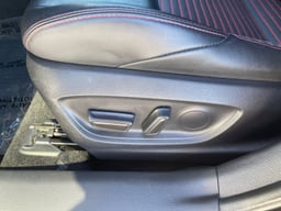 2024 Toyota Corolla thumbnail 26