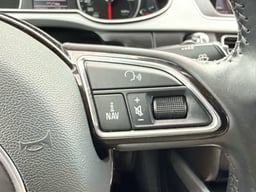 2015 Audi A4 thumbnail 24