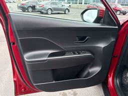 2024 Hyundai Kona thumbnail 12