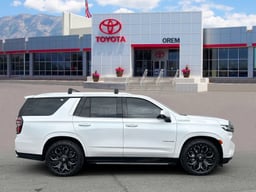 2024 Chevrolet Tahoe thumbnail 3