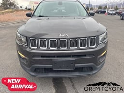 2018 Jeep Compass thumbnail 2