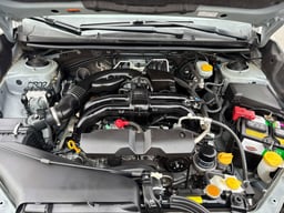 2017 Subaru Crosstrek thumbnail 9