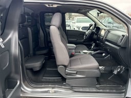 2022 Nissan Frontier thumbnail 21