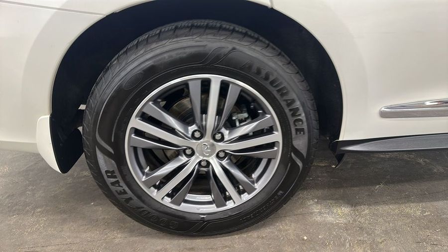 2019 INFINITI QX60 - Image 10