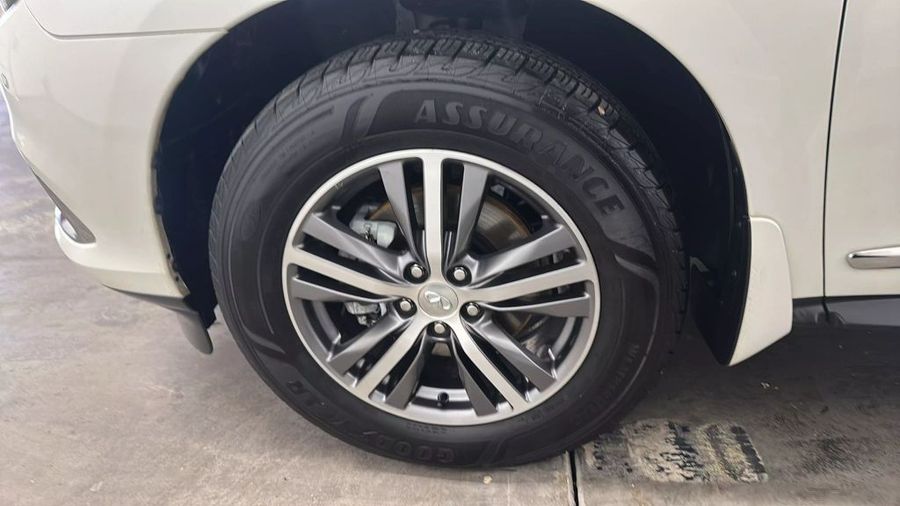 2019 INFINITI QX60 - Image 12