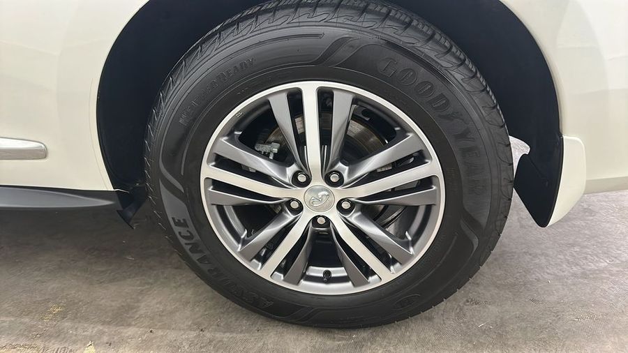 2019 INFINITI QX60 - Image 11