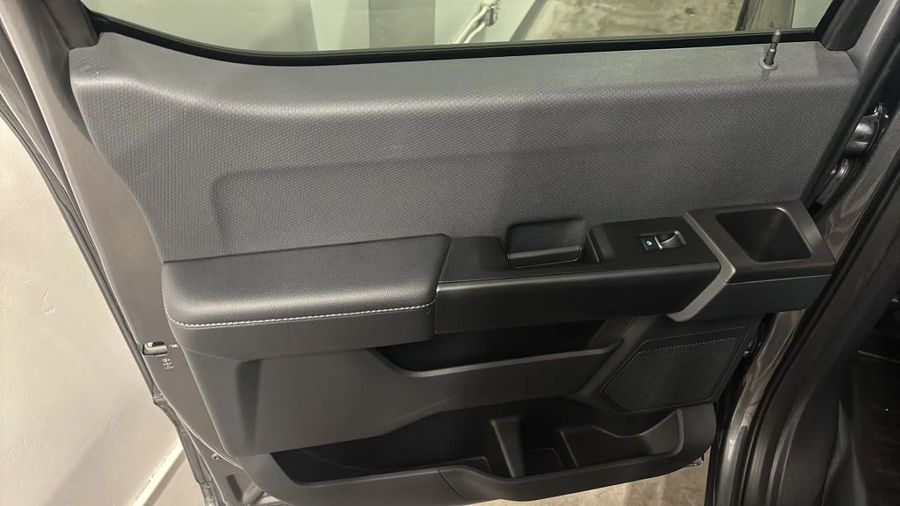 2023 Ford F150 SuperCrew Cab - Image 21