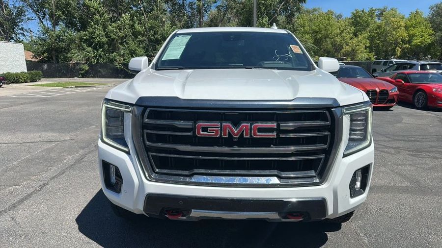 2023 GMC Yukon - Image 8
