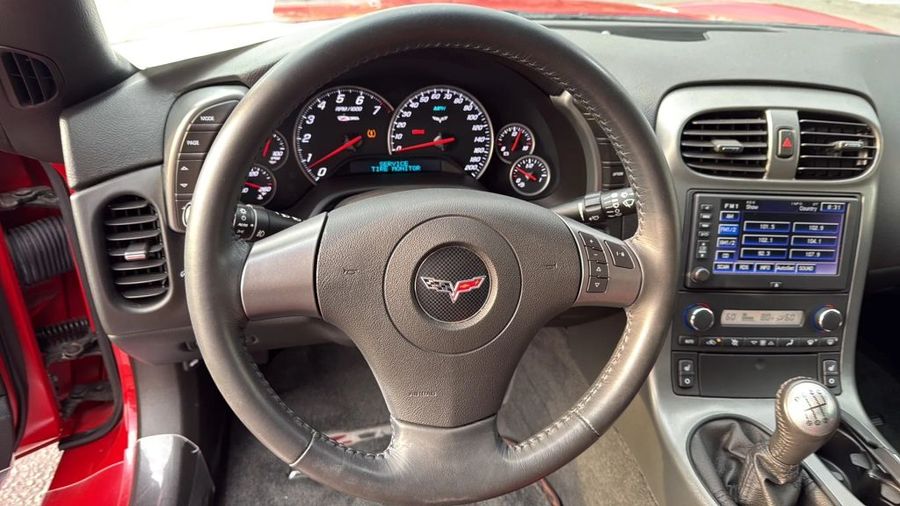 2007 Chevrolet Corvette Z06 - Image 11
