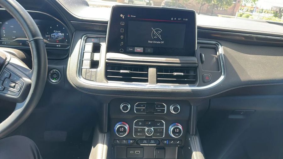 2023 GMC Yukon - Image 15