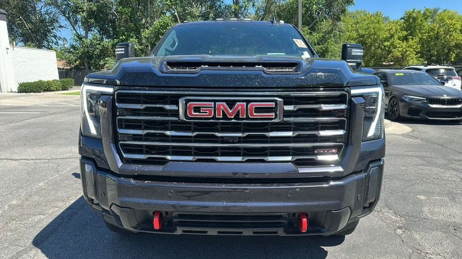 2024 GMC Sierra 3500 HD Crew Cab - Image 8