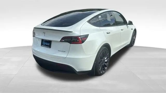 2021 Tesla Model Y - Image 5
