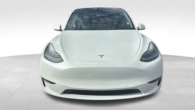 2021 Tesla Model Y - Image 8