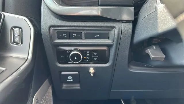 2023 Ford F150 SuperCrew Cab - Image 13