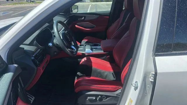 2024 Acura MDX - Image 9