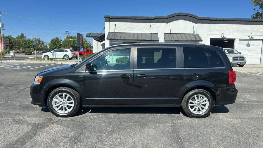 2019 Dodge Grand Caravan Passenger - Image 2