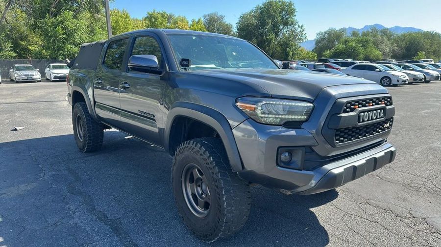 2017 Toyota Tacoma Double Cab - Image 7