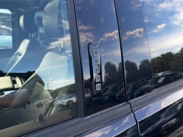 2023 Ford F150 SuperCrew Cab - Image 21