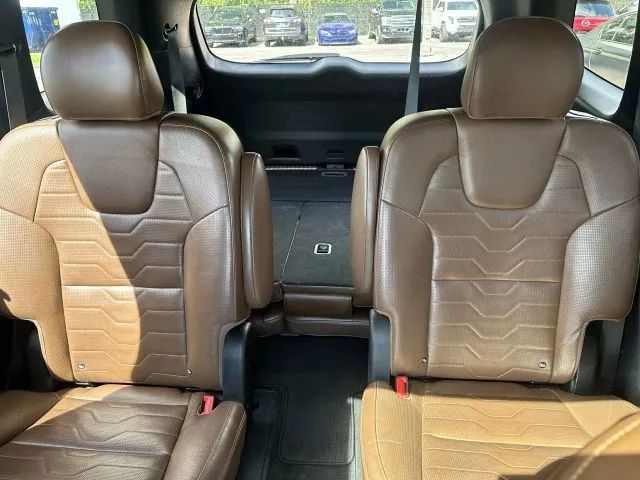 2020 Kia Telluride - Image 16