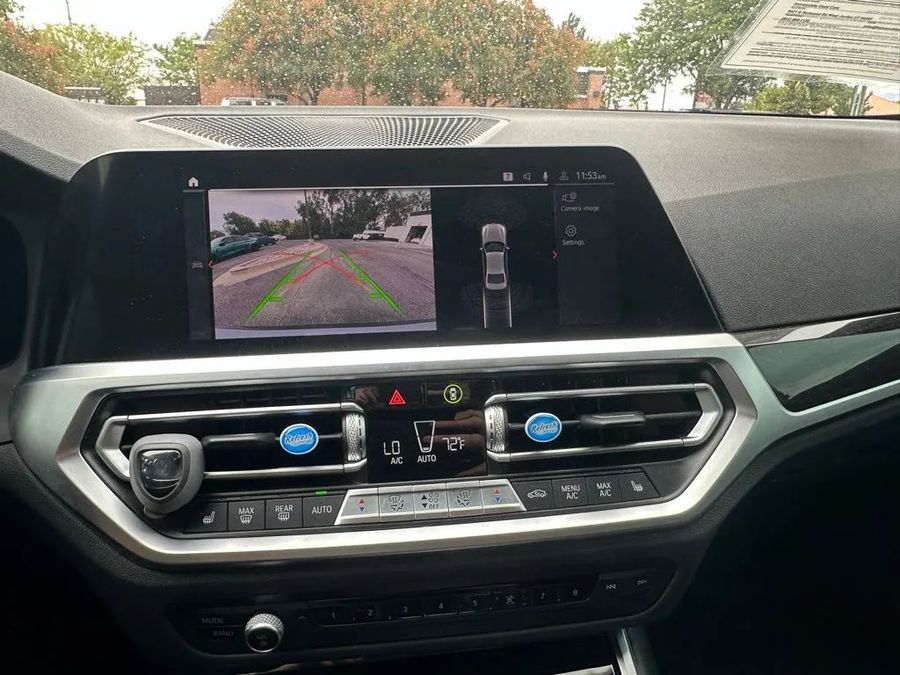 2021 BMW 3 Series - Image 14