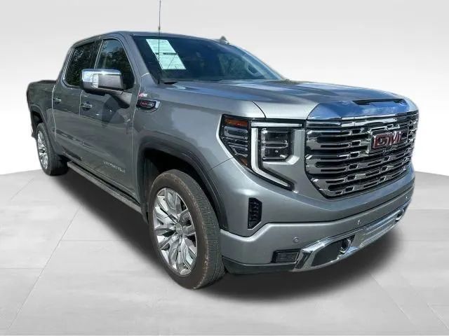 2023 GMC Sierra 1500 Crew Cab - Image 7