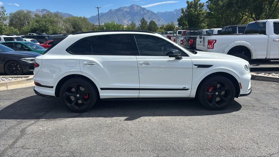 2022 Bentley Bentayga - Image 6