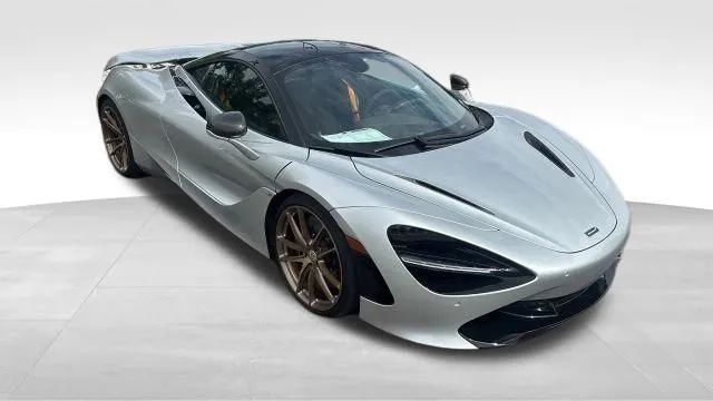 2022 McLaren 720S - Image 7