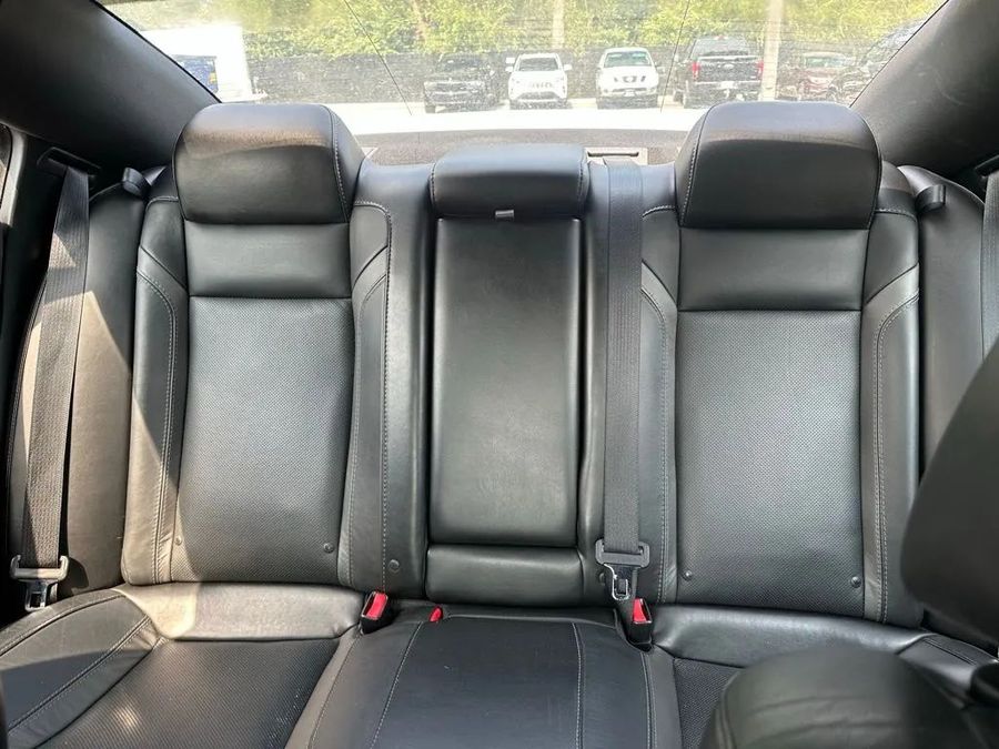 2017 Dodge Charger - Image 17