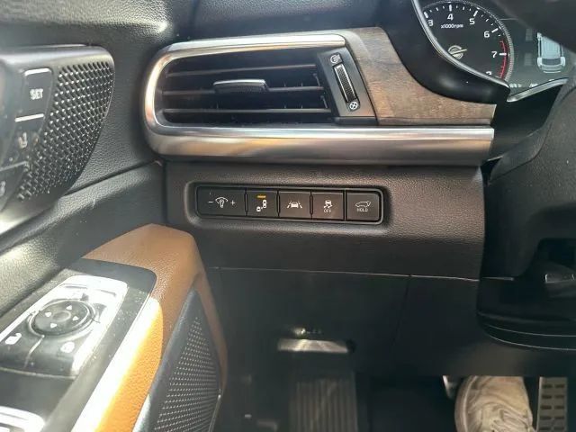 2020 Kia Telluride - Image 13