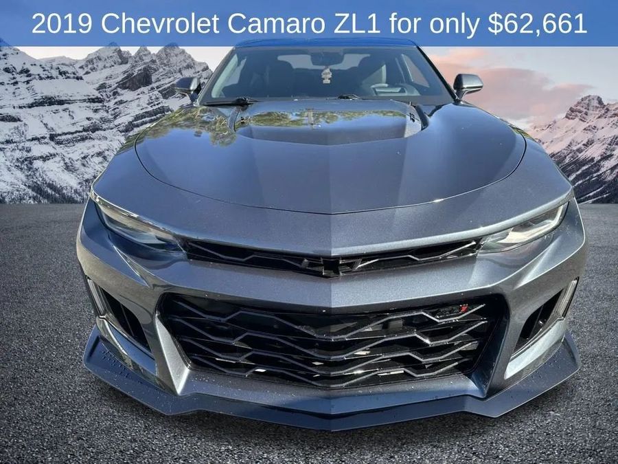2019 Chevrolet Camaro - Image 8