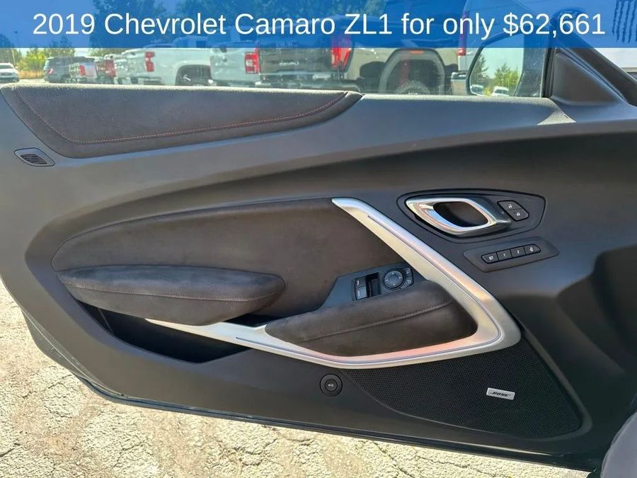 2019 Chevrolet Camaro - Image 16