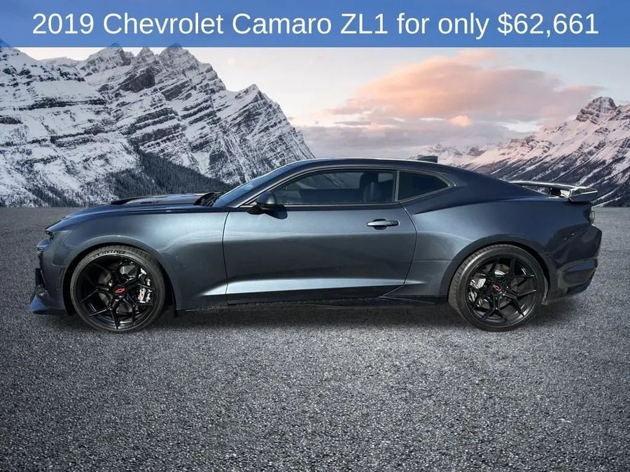 2019 Chevrolet Camaro - Image 2