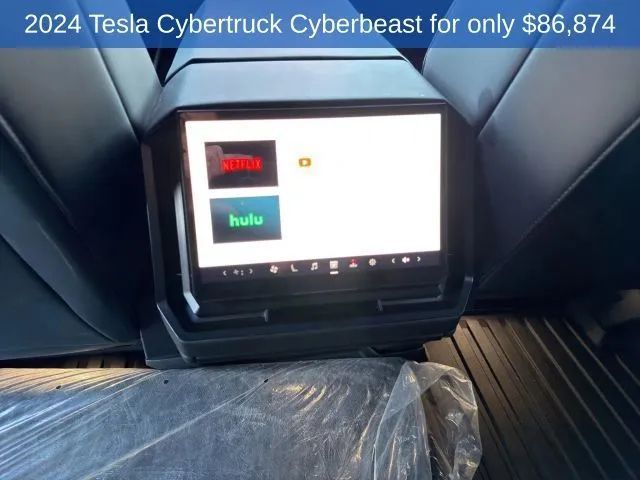 2024 Tesla Cybertruck - Image 17