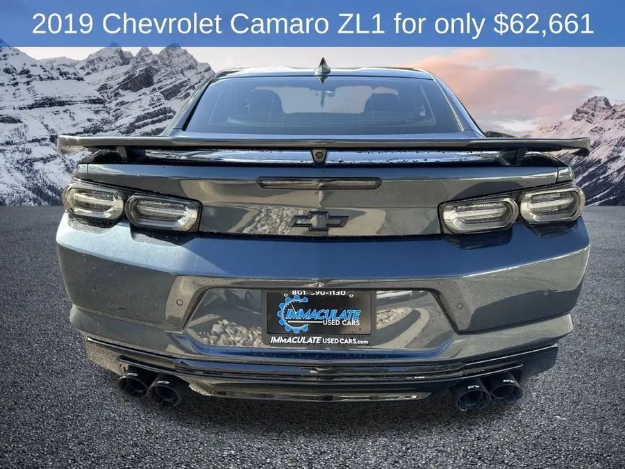 2019 Chevrolet Camaro - Image 4
