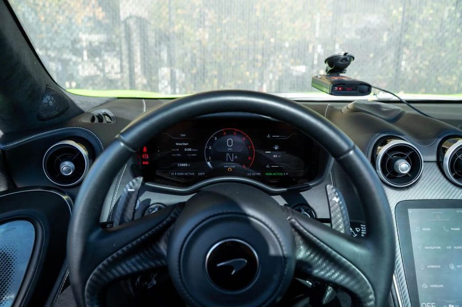 2023 McLaren GT - Image 38