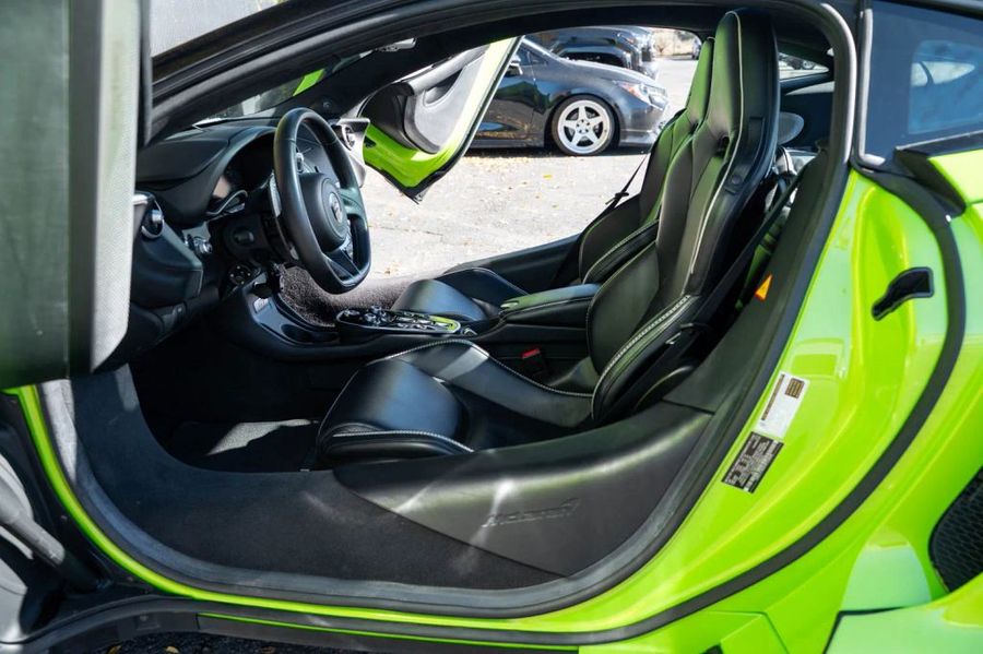 2023 McLaren GT - Image 34