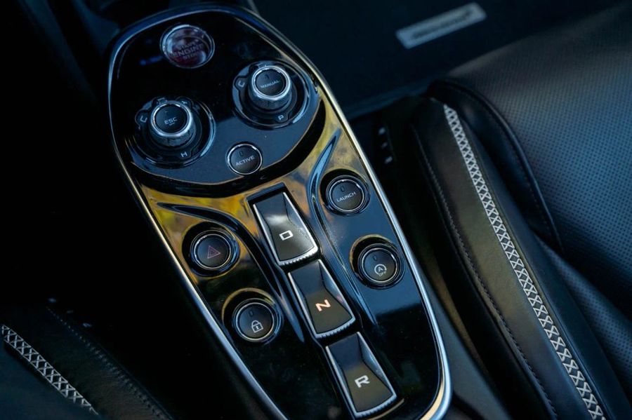 2023 McLaren GT - Image 44