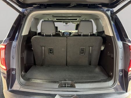 2021 GMC Acadia - Image 19