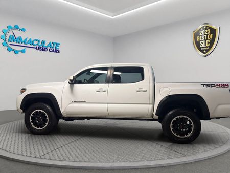 2023 Toyota Tacoma Double Cab - Image 2