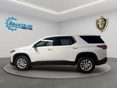 2023 Chevrolet Traverse - Image 2